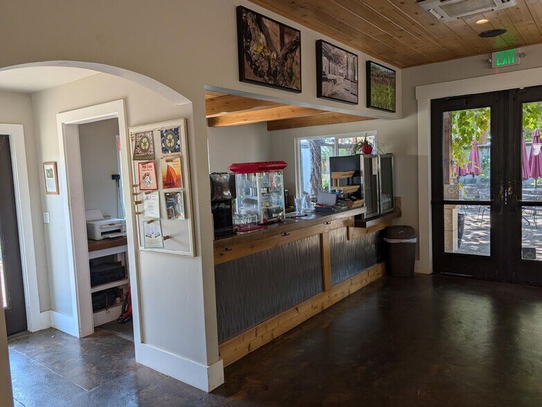 More Photos Of 6500 Brem Ln, Gilroy Manufacturing For Sale