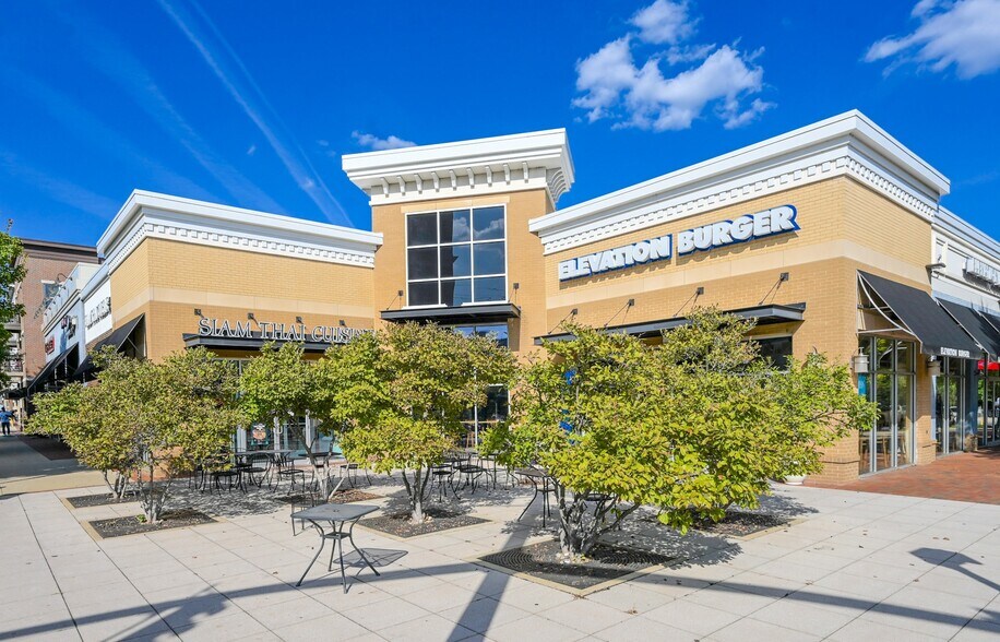 More Photos Of 5551 Baltimore Ave, Hyattsville General Retail For Lease