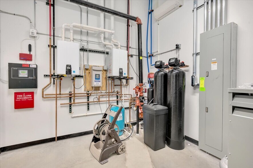 More Photos Of 8975 Page Ave, Jackson Warehouse For Sale