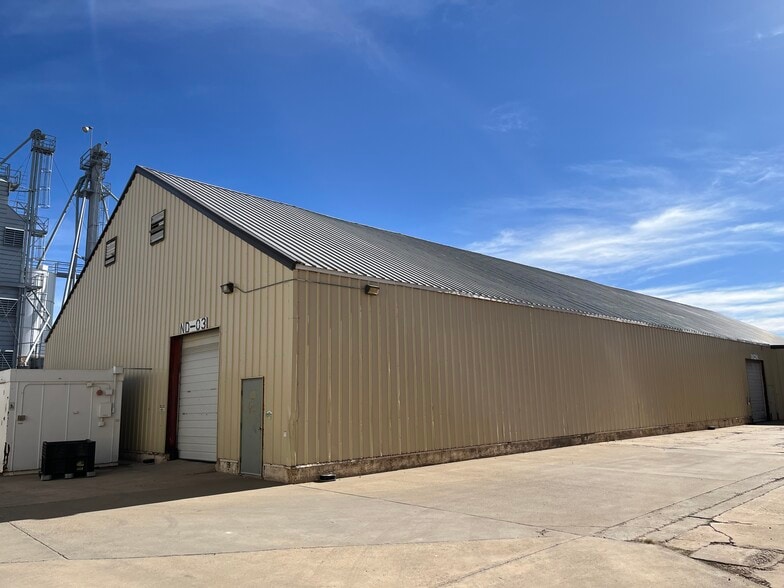 More Photos Of 403 S Monroe St, New Deal Industrial For Sale