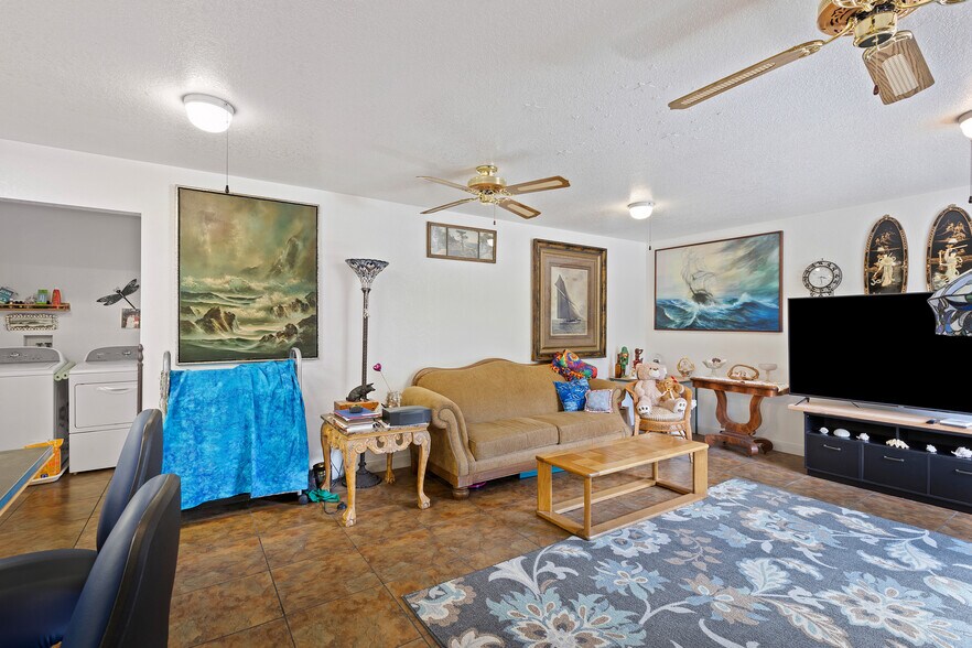 More Photos Of 5565 NE Stephens St, Winchester Auto Repair For Sale