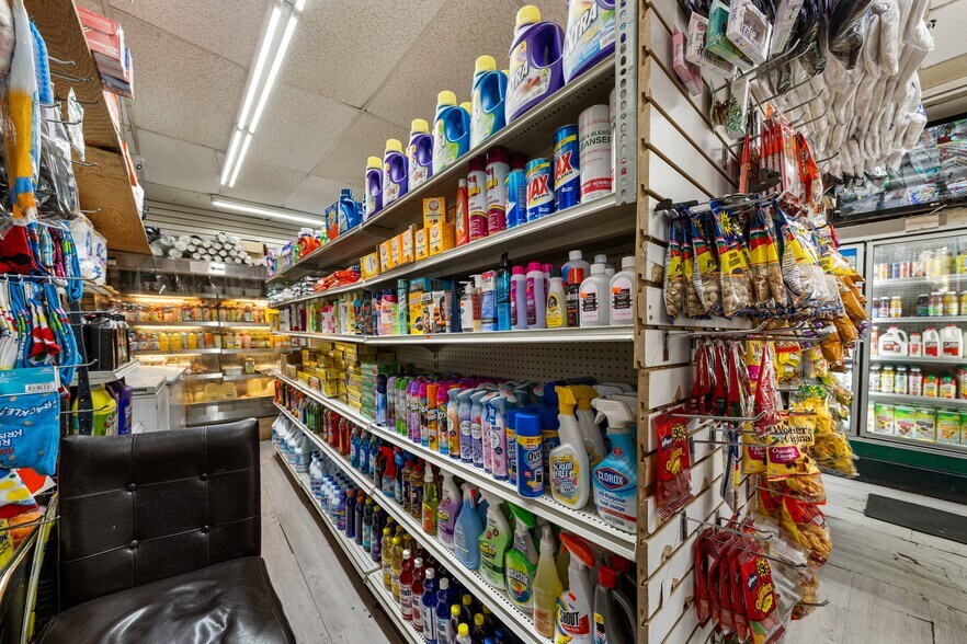 More Photos Of 146 Sherman Ave, Newark General Retail For Sale