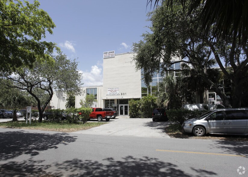 More Photos Of 601 NW 12th Ave, Pompano Beach Warehouse For Sale