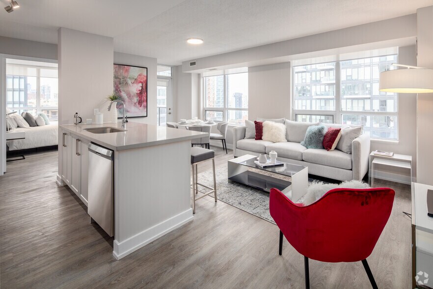 More Photos Of 167 Church St, Toronto Apartments For Lease