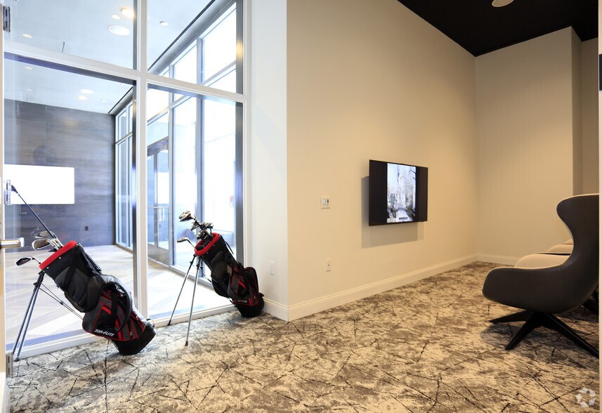 More Photos Of 57 Bank St, White Plains Apartments For Lease