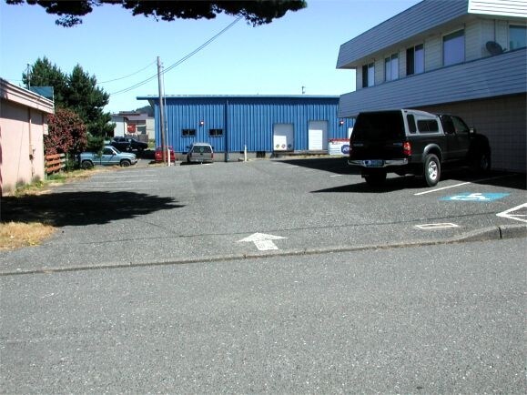 More Photos Of 94181 4th St, Gold Beach Office Residential For Sale