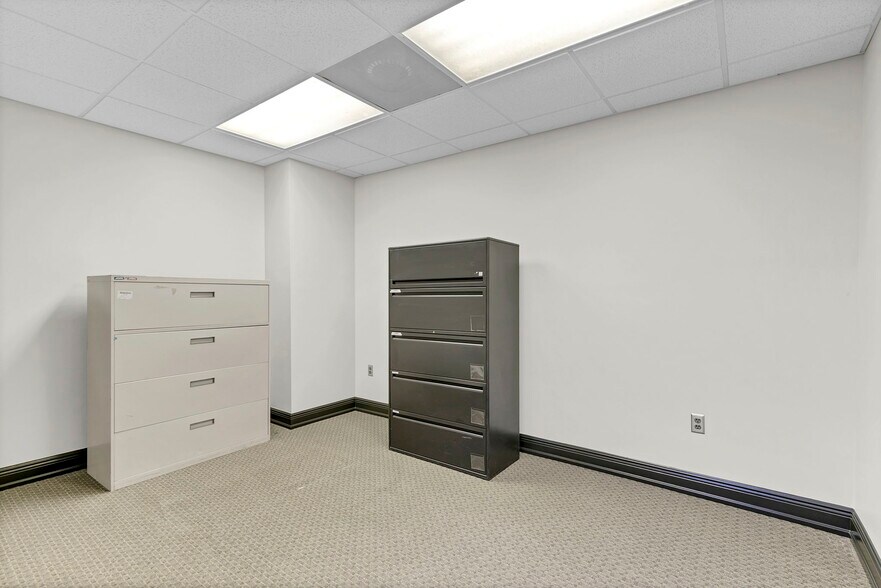 More Photos Of 5060 Jack Springs Rd, Atmore Light Distribution For Sale