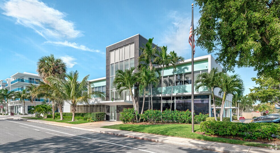 Primary Photo Of 200 Lake Ave, Lake Worth Loft Creative Space For Lease
