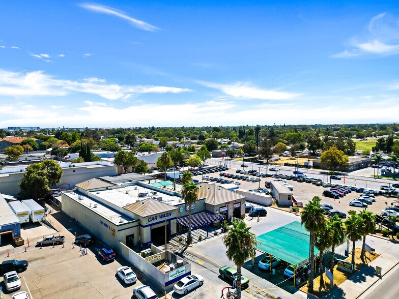 More Photos Of 2480 N Tracy Blvd, Tracy Carwash For Sale
