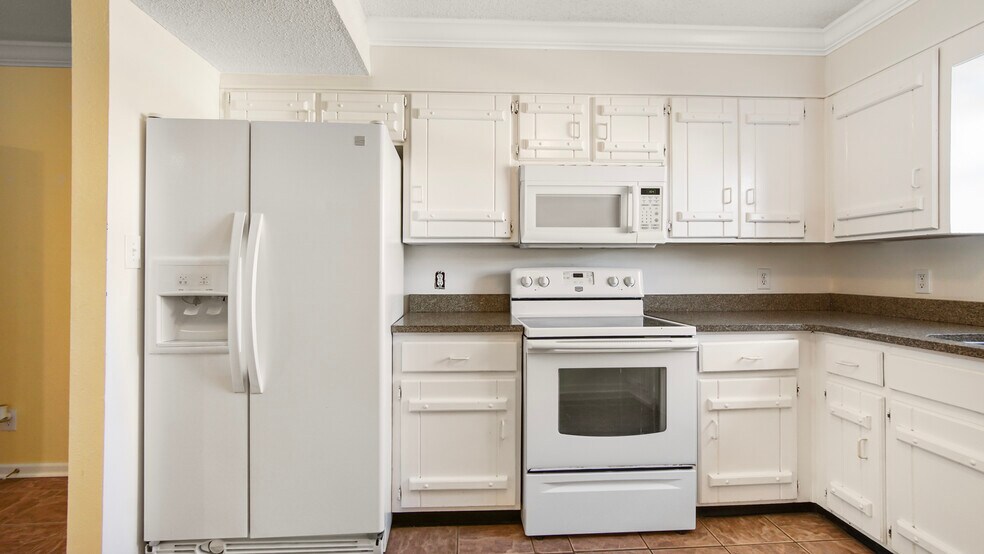 More Photos Of 1656 Scenic Gulf Dr, Destin Apartments For Sale