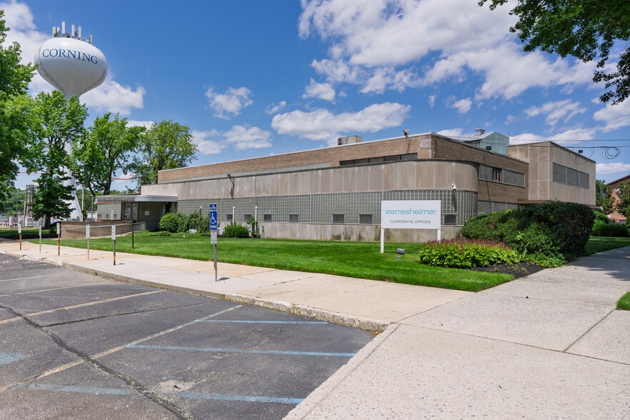 More Photos Of 537 Crystal Ave, Vineland Office For Sale