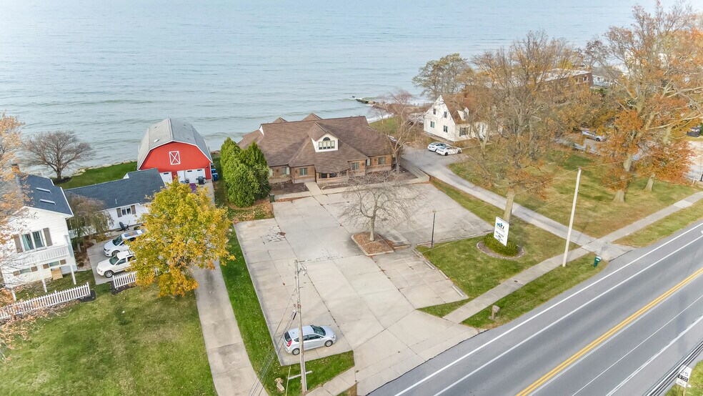 More Photos Of 4259 Lake Rd, Lorain Office For Sale