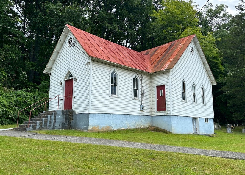 880 Chestnut Hill Rd, Harpers Ferry, WV 25425 Religious Facility For
