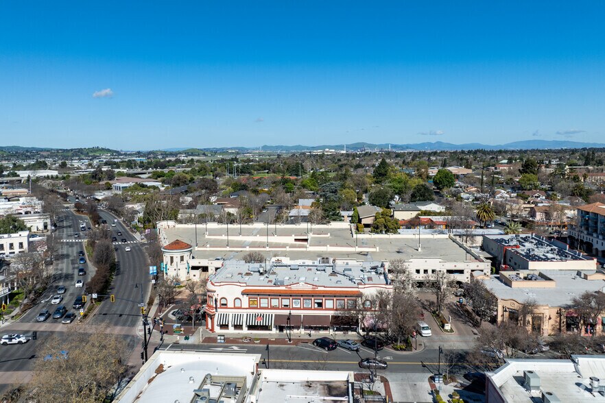 More Photos Of 2001 Salvio St, Concord Storefront Retail Office For Sale