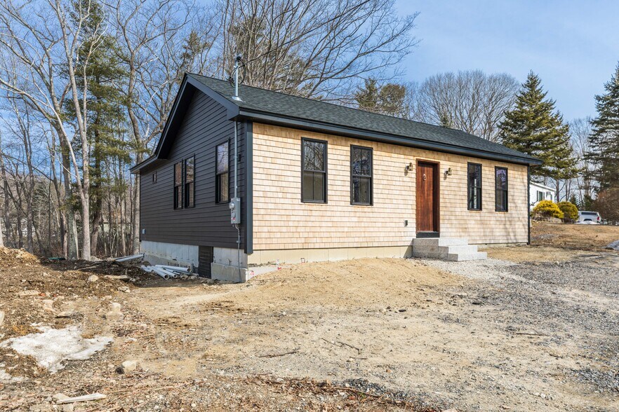 Primary Photo Of 22 Pioneer Rd, Rye Office Residential For Sale