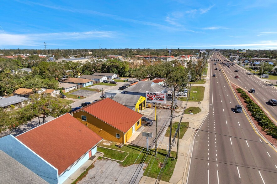 More Photos Of 7949 Ulmerton Rd, Largo Storefront For Sale