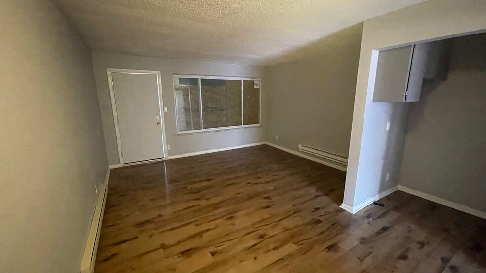 More Photos Of 10400 Whittier St, Detroit Apartments For Sale
