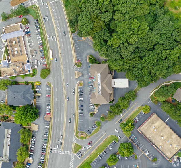 More Photos Of 1200 Johnson Ferry Rd, Marietta Office For Sale