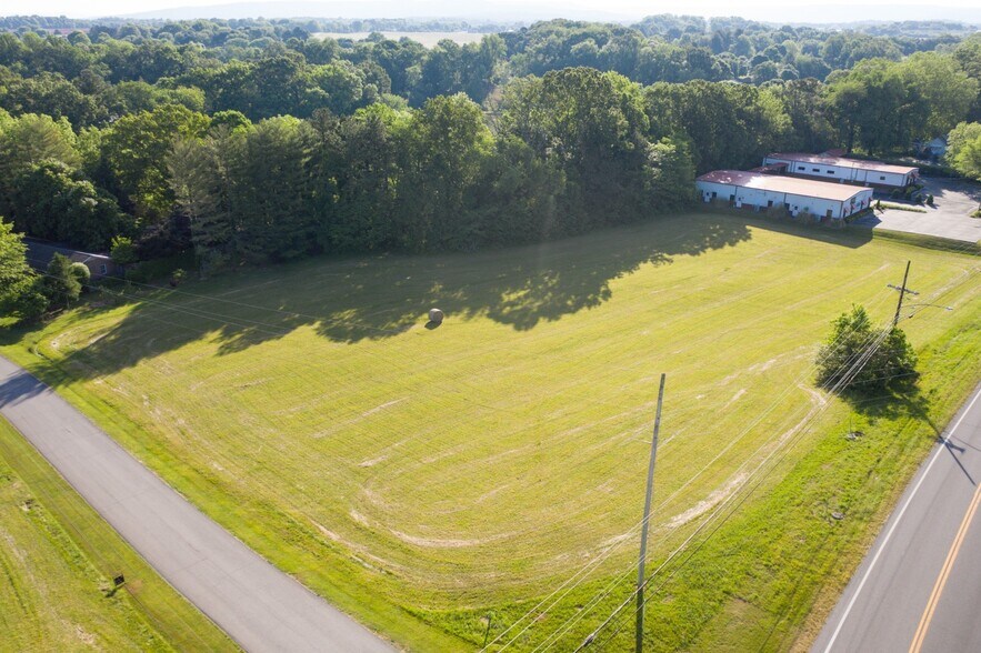 More Photos Of Cowan Hwy, Winchester Land For Sale
