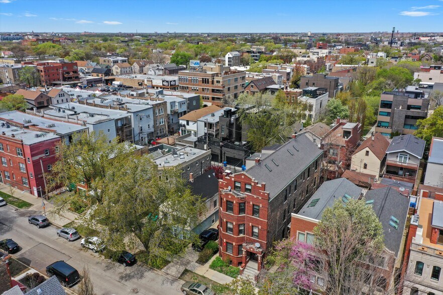 More Photos Of 2332 W Charleston St, Chicago Apartments For Sale