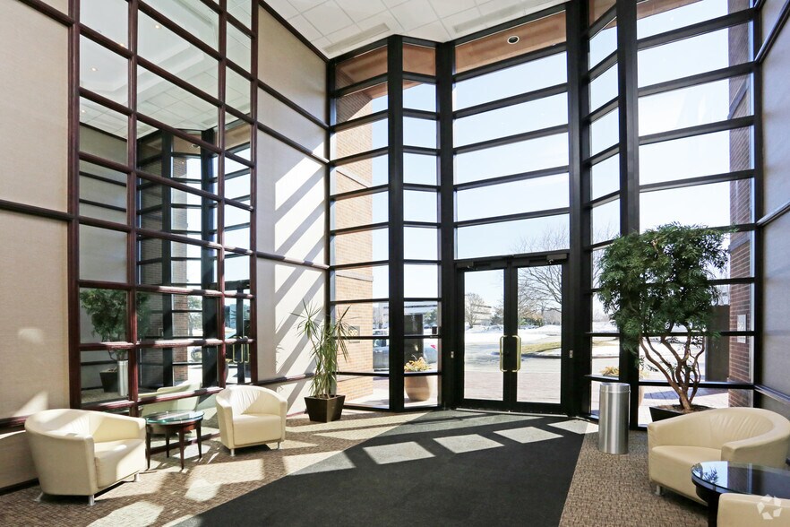 More Photos Of 4601 Westown Pky, West Des Moines Office For Lease