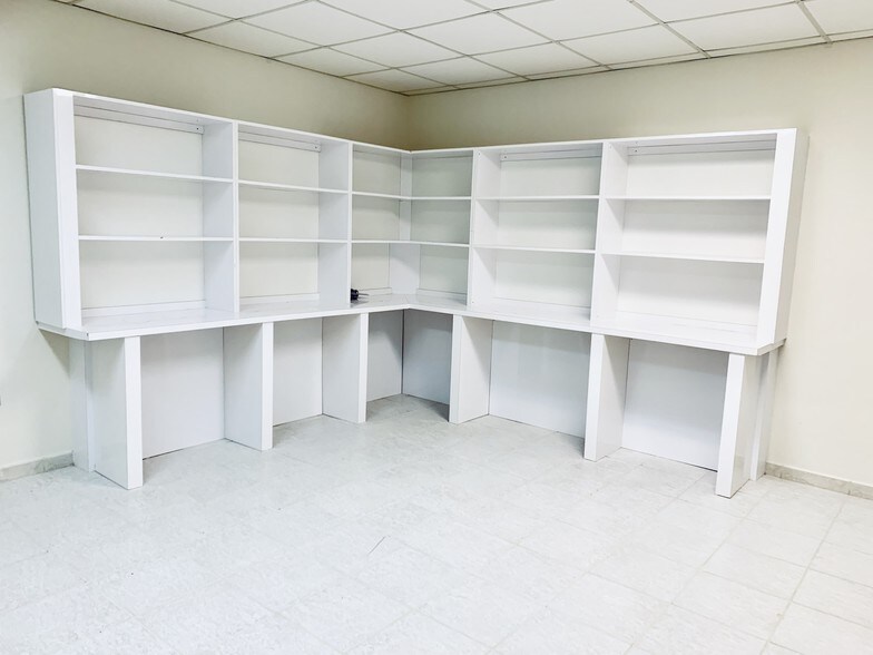 More Photos Of 8370 W Flagler St, Miami Medical For Sale