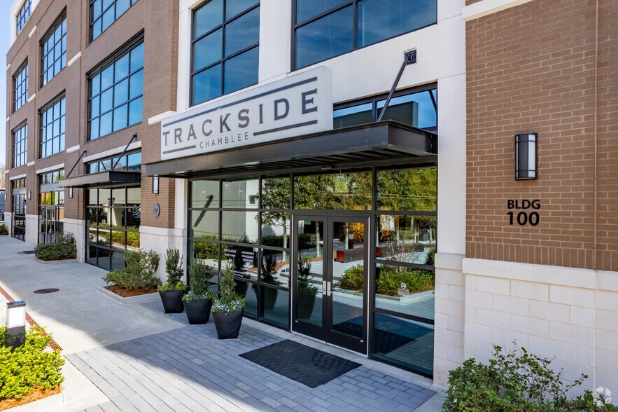 More Photos Of 5170 Peachtree Rd, Chamblee Office For Lease