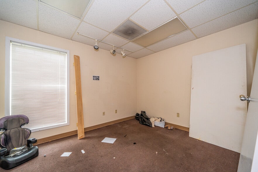 More Photos Of 3380 Successful Way, Dayton Office For Sale