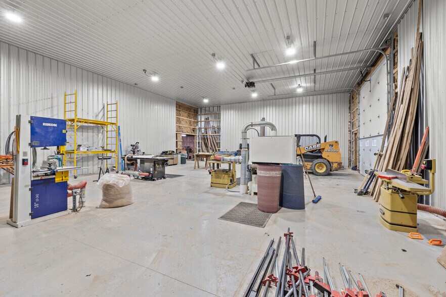 More Photos Of 4881 Hazelton Etna Rd SW, Pataskala Storefront Retail Office For Sale