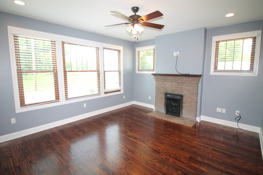 More Photos Of 430 Adams St, Paducah Apartments For Sale