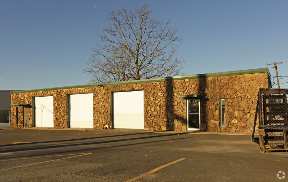 Primary Photo Of 45 Nabco St, Conway Warehouse For Lease