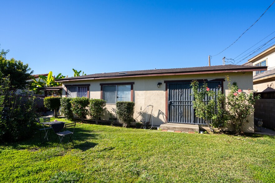 More Photos Of 215 N Alhambra Ave, Monterey Park Apartments For Sale