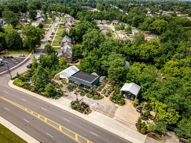 5587 Harrison Ave, Cincinnati, OH 45248 Garden Center For Sale