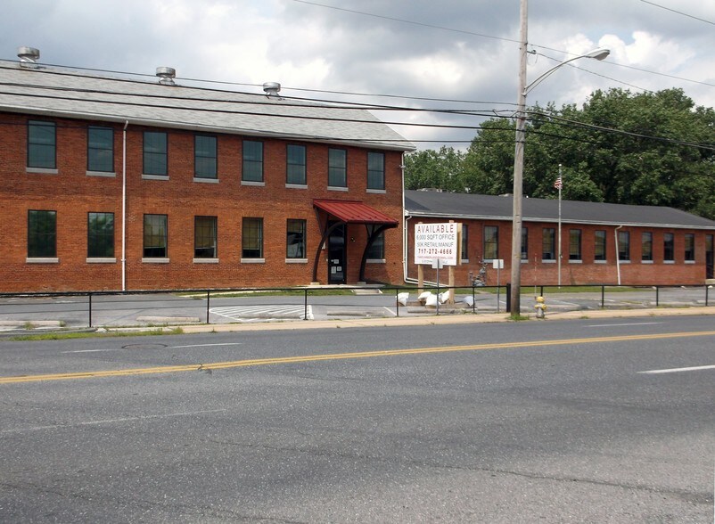 More Photos Of 1349 Cumberland St, Lebanon Manufacturing For Lease