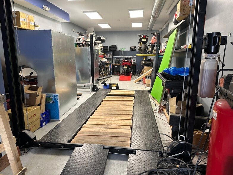 More Photos Of 116 Wright St, Newark Warehouse For Sale