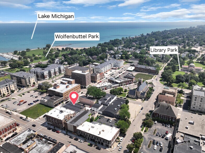 More Photos Of 5816 6th Ave, Kenosha Restaurant For Sale