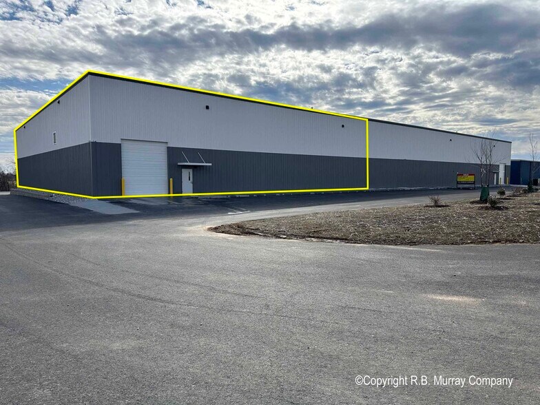 More Photos Of 802 Lillian, Strafford Warehouse For Lease