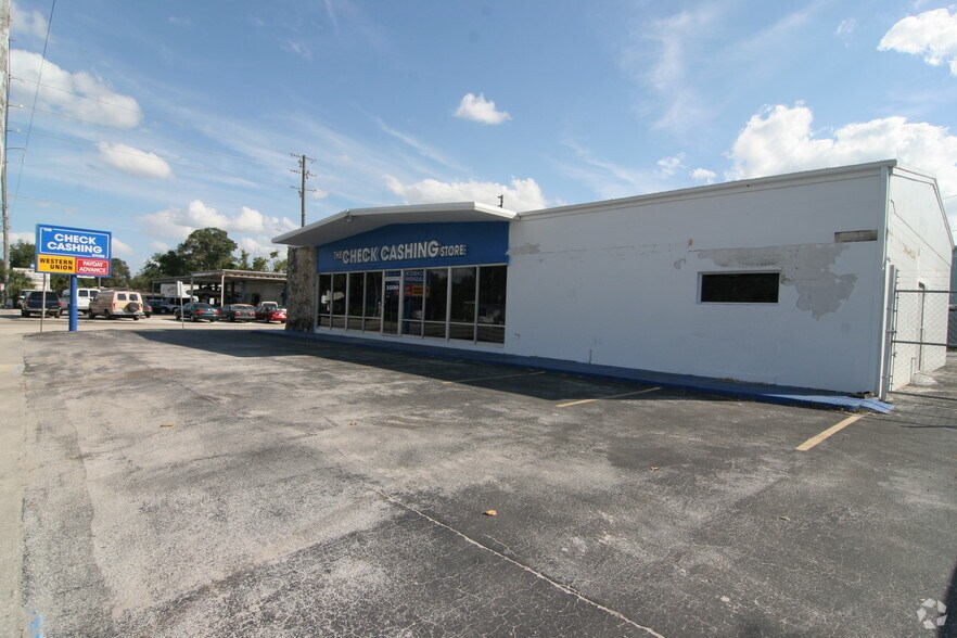 More Photos Of 1500 W Fairbanks Ave, Winter Park Freestanding For Lease