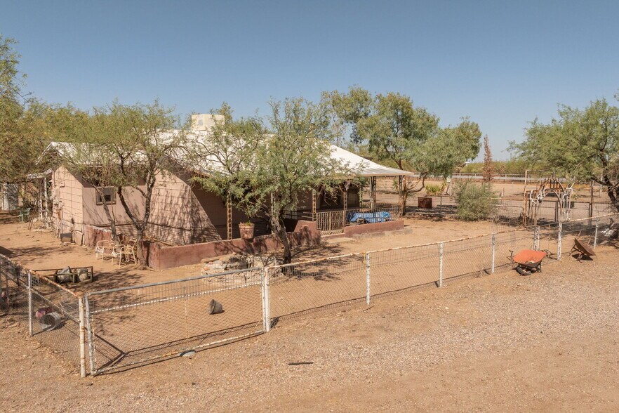 More Photos Of 15775 E US Highway 60, Gold Canyon Land For Sale