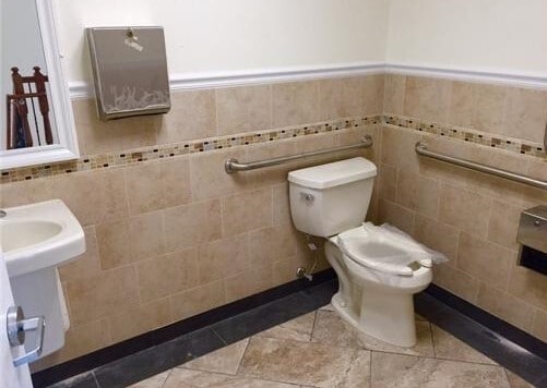 More Photos Of 190 Pulaski Ave, Sayreville Medical For Lease