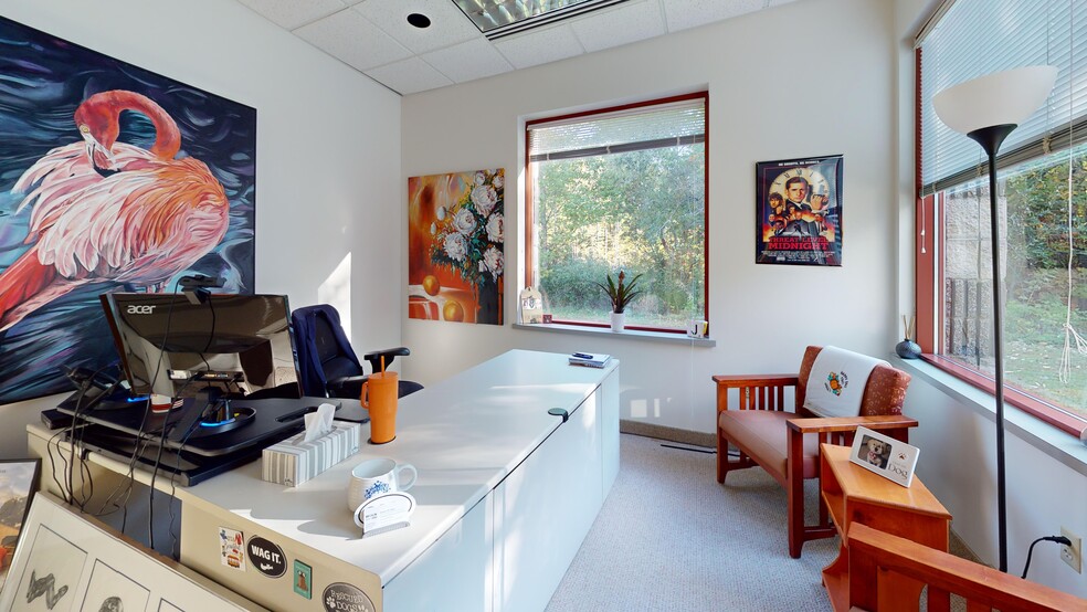 More Photos Of 8425 Peach St, Erie Radio TVTransmission Facilities For Sale