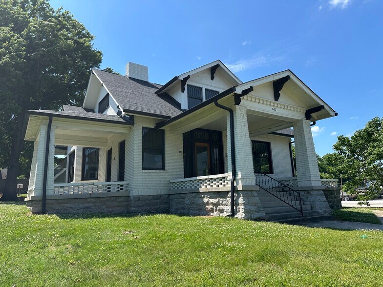 Primary Photo Of 607 N High St, Columbia Office For Lease