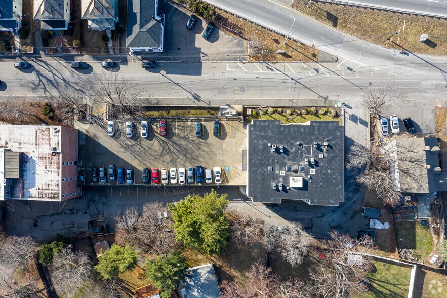 More Photos Of 40 Willard St, Quincy Office For Lease