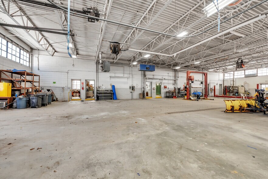 More Photos Of , Holden Unknown For Sale