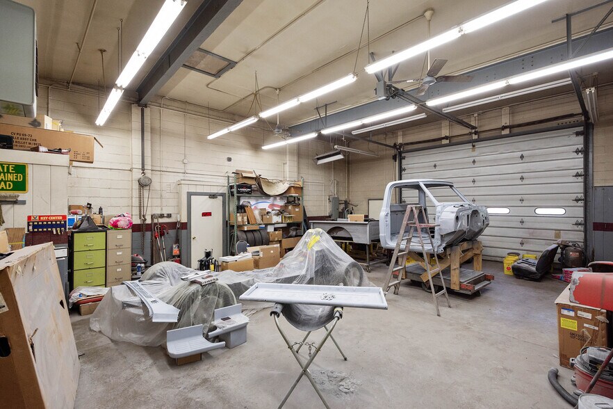 More Photos Of 306 Maple Creek Rd, Charleroi Auto Repair For Sale