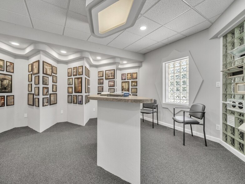 More Photos Of 4018 12th St NW, Canton Light Manufacturing For Sale