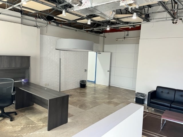 More Photos Of 3445-3499 High Ridge Rd, Boynton Beach Warehouse For Lease