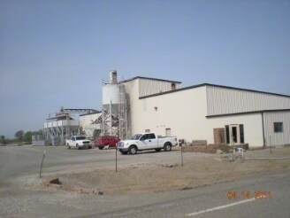 Primary Photo Of 2945 Niagara Rd, Colusa Manufacturing For Sale