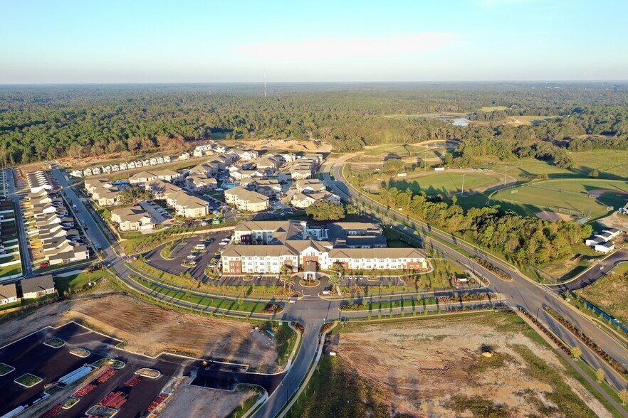 More Photos Of 0 Welaunee Blvd, Tallahassee Land For Lease
