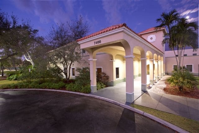 Primary Photo Of 7400 SW 87th Ave, Miami Medical For Lease